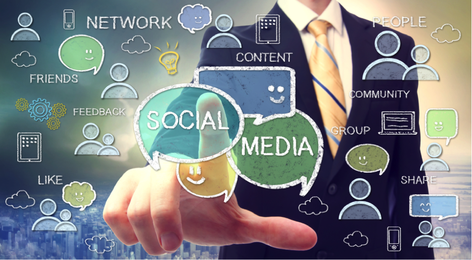 5 Ways Social Media Coordinators Will Change the World in 2015
